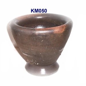 KM050